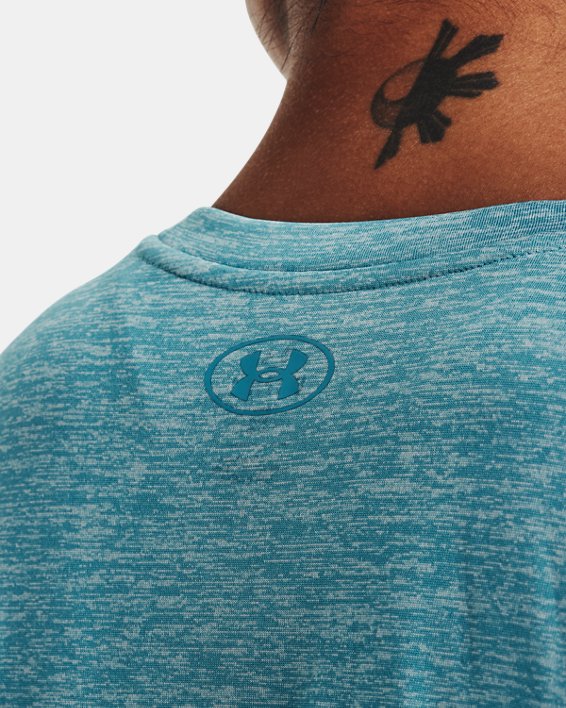 เสื้อแขนสั้น UA Tech™ Twist Big Logo Gel สำหรับผู้หญิง in Blue image number 3
